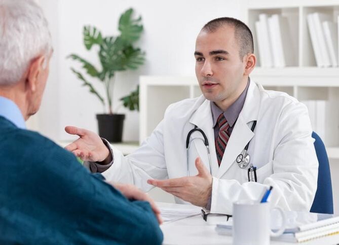 Para diagnosticar prostatite, um homem deve visitar um urologista